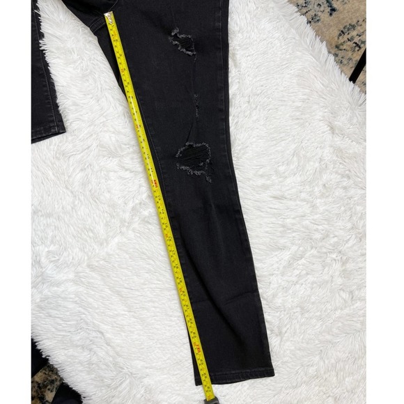 NWOT Old Navy High-Waisted Power Slim Straight Ripped Distressed Black Jeans 0P - Picture 10 of 12